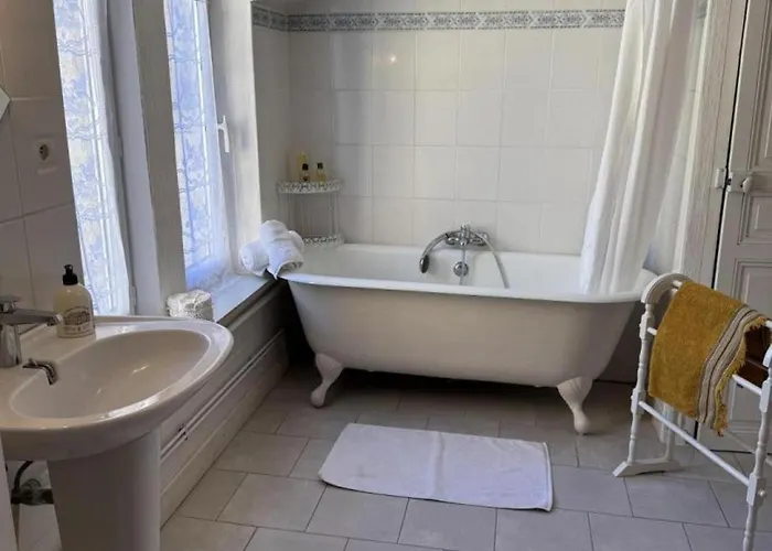 Casa vacanze Maison De Maitre Xixe S. Avec Piscine Et Jardin - Fr-1-489-504