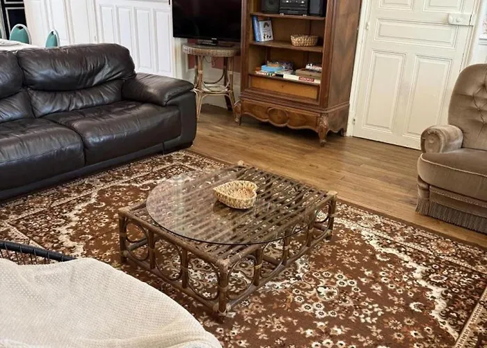 Casa vacanze Maison De Maitre Xixe S. Avec Piscine Et Jardin - Fr-1-489-504